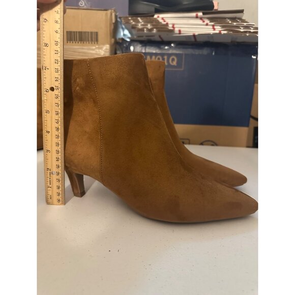 Universal Thread Women’s Taylor Kitten Heel Ankle Boots size 10 NWT - Picture 5 of 8